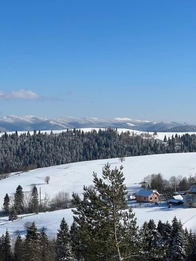 На Краю Світу Mel'nychne Esterno foto