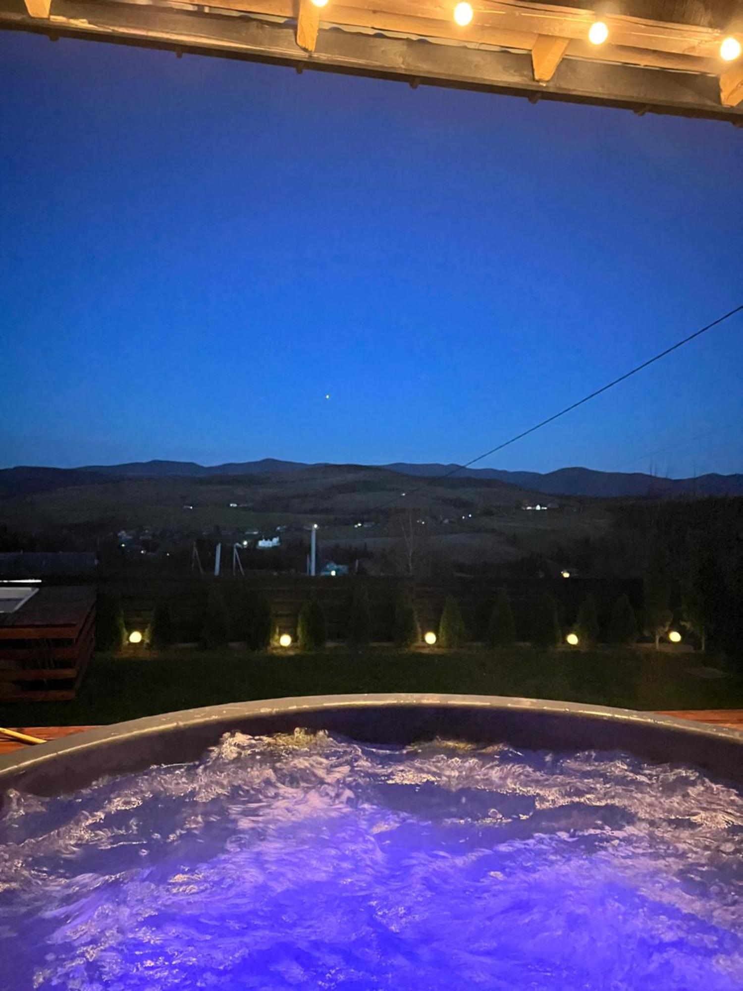 На Краю Світу Mel'nychne Esterno foto